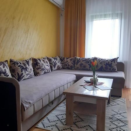 Apartman Lala Φότσα Εξωτερικό φωτογραφία